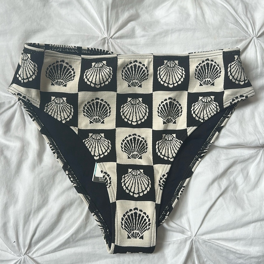 Soleil Shell Hi Leg Good Coverage Bikini Bottom Ripcurl